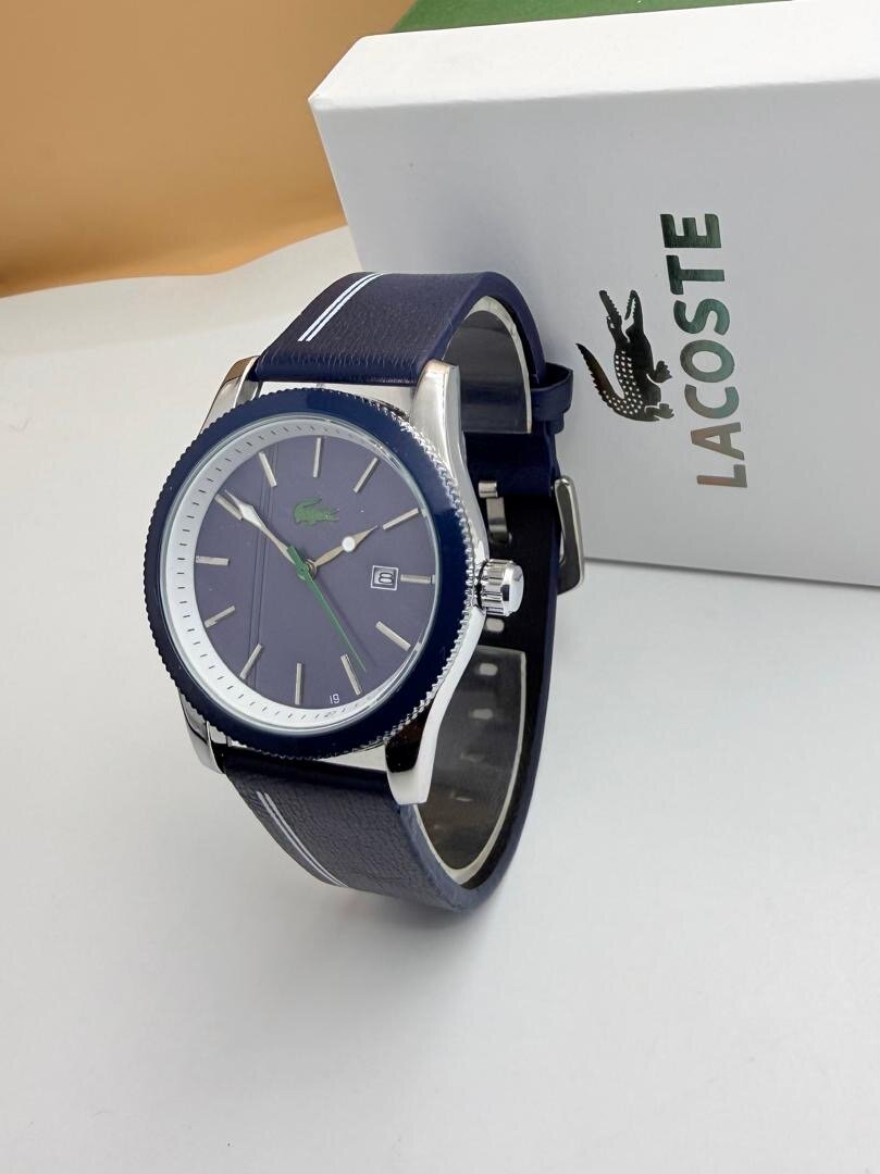 Montre Lacoste