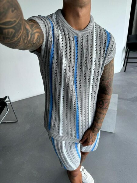 Set de vêtements d'été à rayures