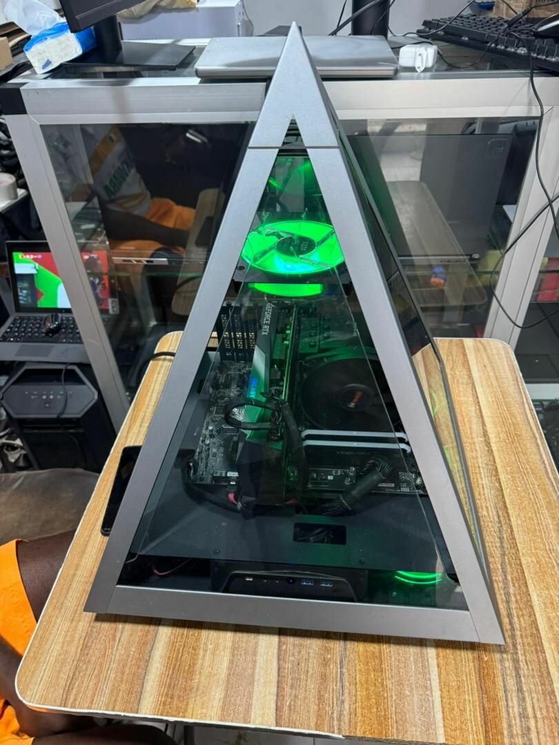 Bureau Gamers i5 12th gen