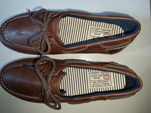 CHAUSSURE NAUTICA AUTHENTIQUE