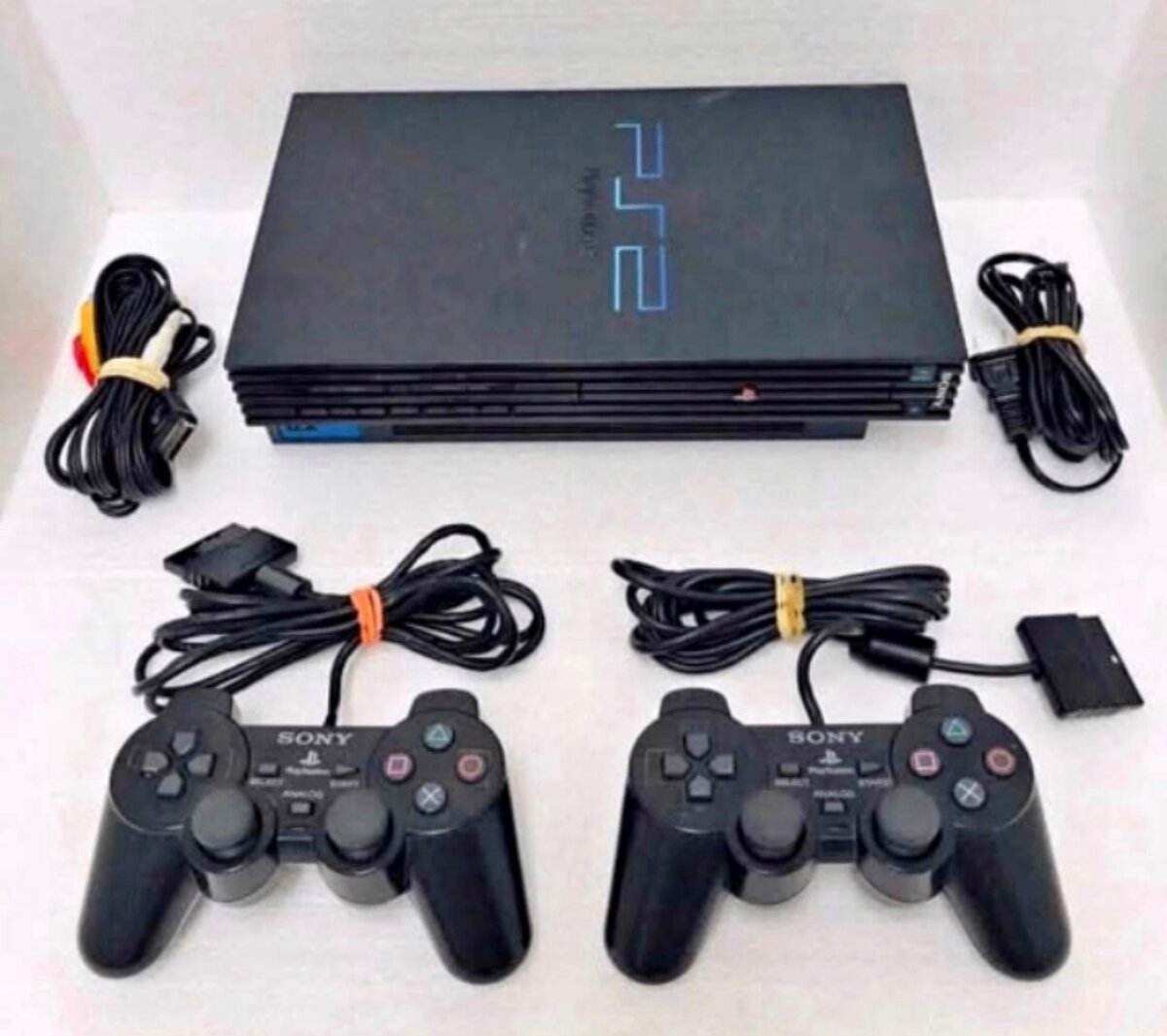 Console rétro PS2 avec manettes