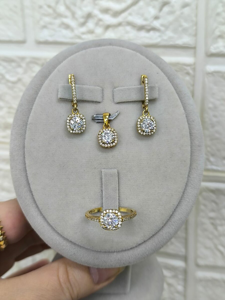 Серебряный комплект