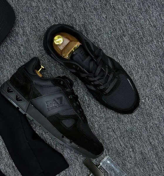 Sneakers noirs homme EA7