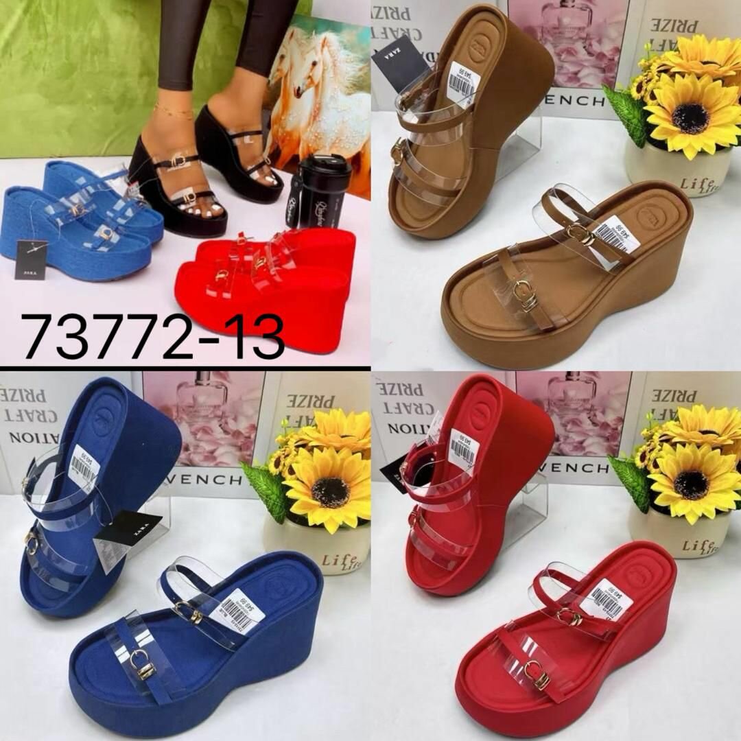 Sandales compensées colorées