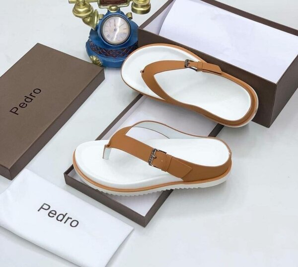 Sandales en cuir tendance