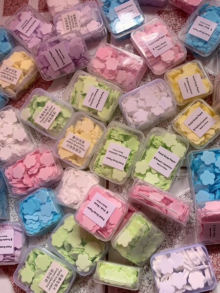 Pétales de savon parfumées