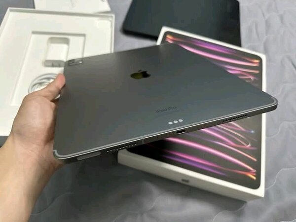 iPad Pro 11" Wi-Fi 128Go