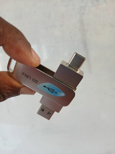 Clé USB 2-en-1 OTG 64GB