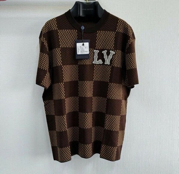Louis Vuitton top
