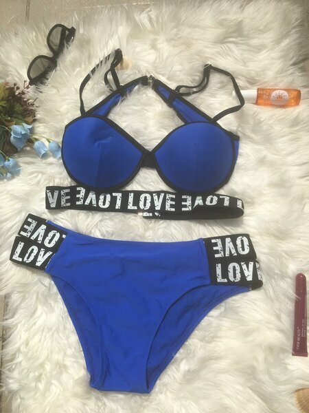 Maillot bleu "LOVE"