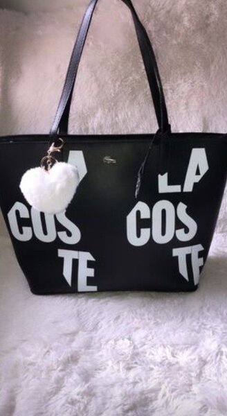Sac à main Lacoste élégant