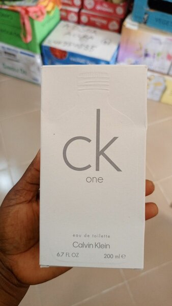 Calvin Klein one perfume 200ml