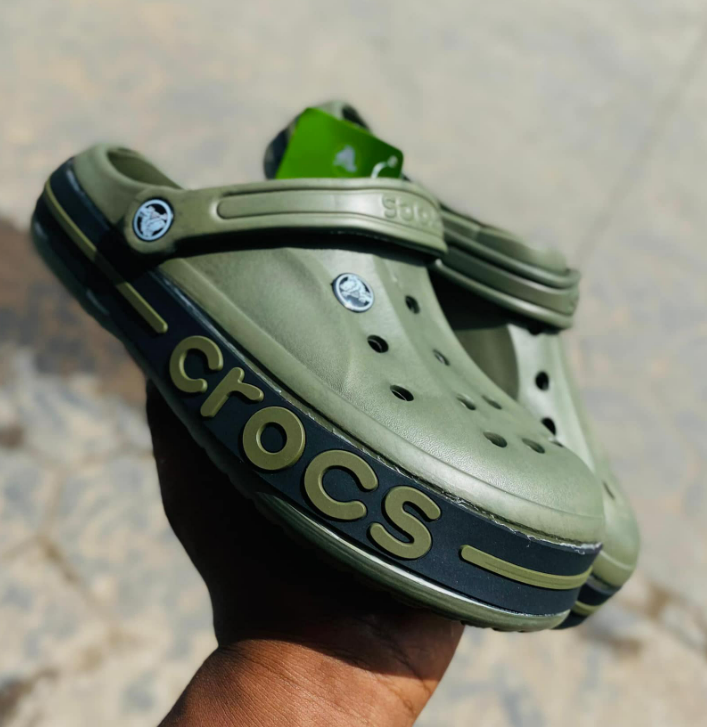 crocs