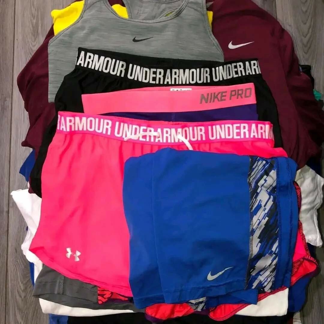 Vests,leggings and tops