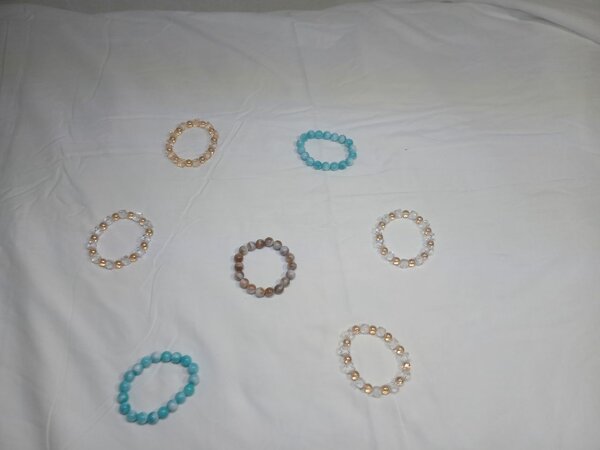 Bracelets élastiques perles