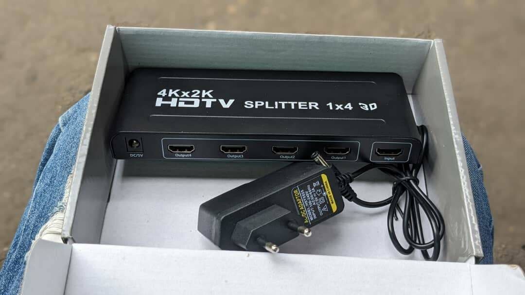 HDMI video splitter