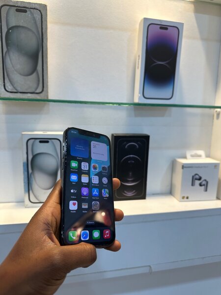 iPhone 12 Pro 128 gigas