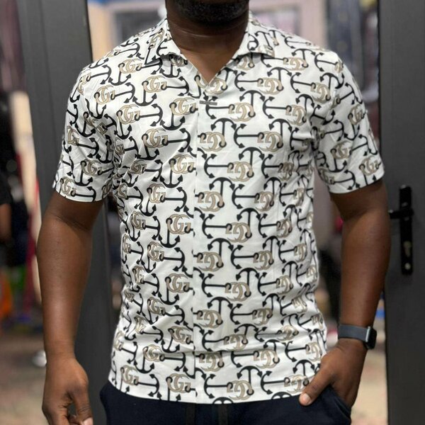 Polo tendance à motif