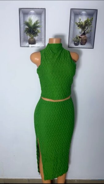 Ensemble vert élégant