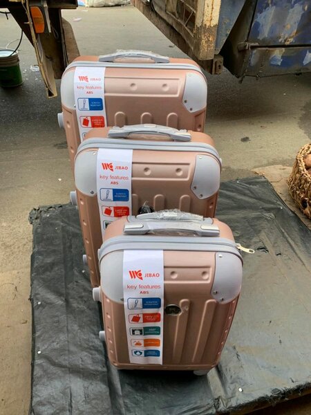 Valises rigides colorées