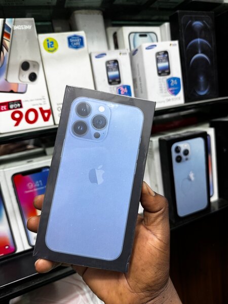 iPhone 13 Pro 128giga scellé