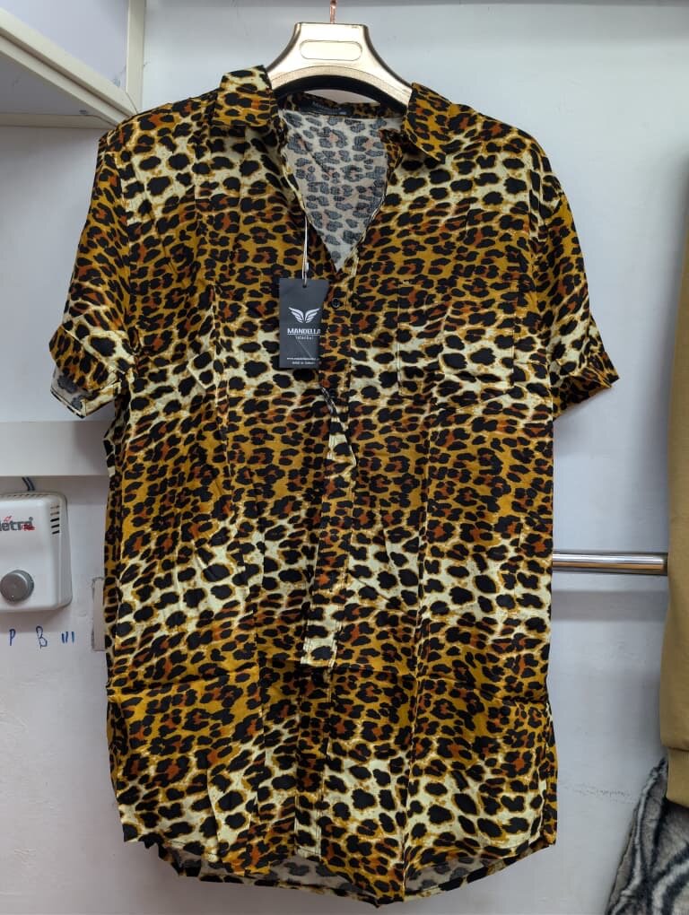 Chemises modernes imprimées