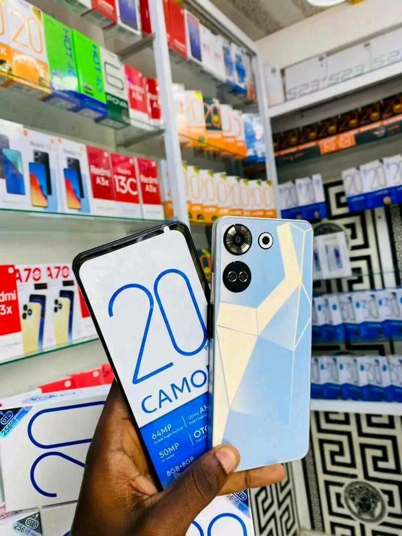 TECNO CAMON 20 PRO 256GB 16GB RAM première copie identique