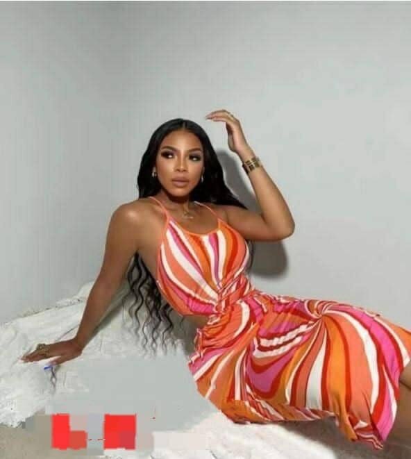 Robe élégante asymétrique