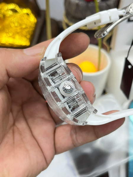 Montre crystal homme luxe