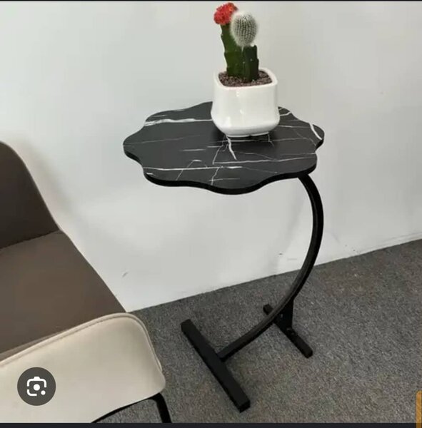 Table d'appoint en marbre