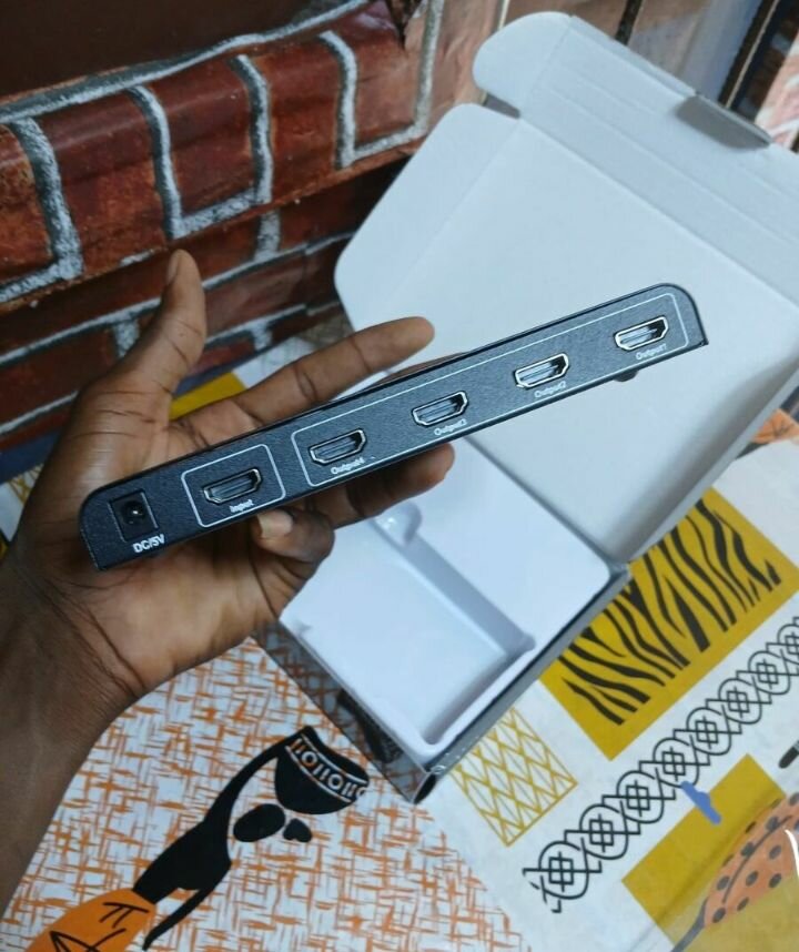 Répartiteur HDMI 4K UHD