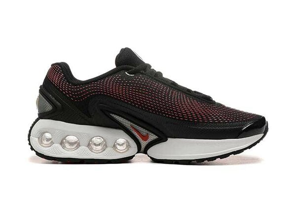 Sneakers noirs modernes pour homme