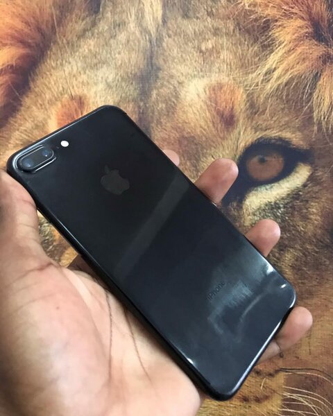  iPhone 7Plus *128GB