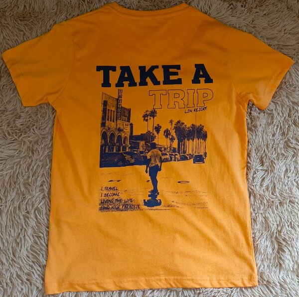 Tee-shirt Jaune Voyage