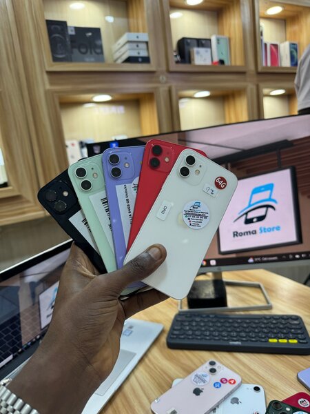 iPhone 12Simple 64giga Casineuf