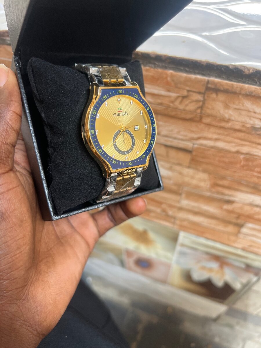 Montre Homme Dorée SWISH