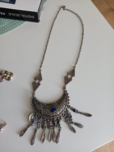 Collier en acier inoxydable élégant