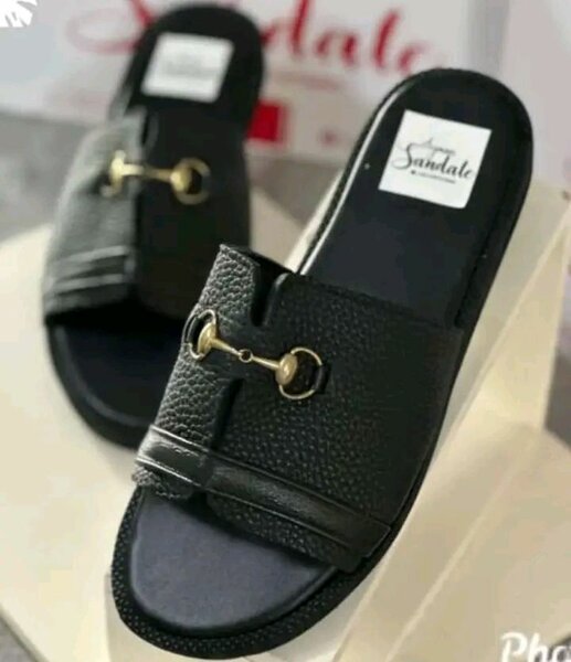 Sandales en cuir élégantes