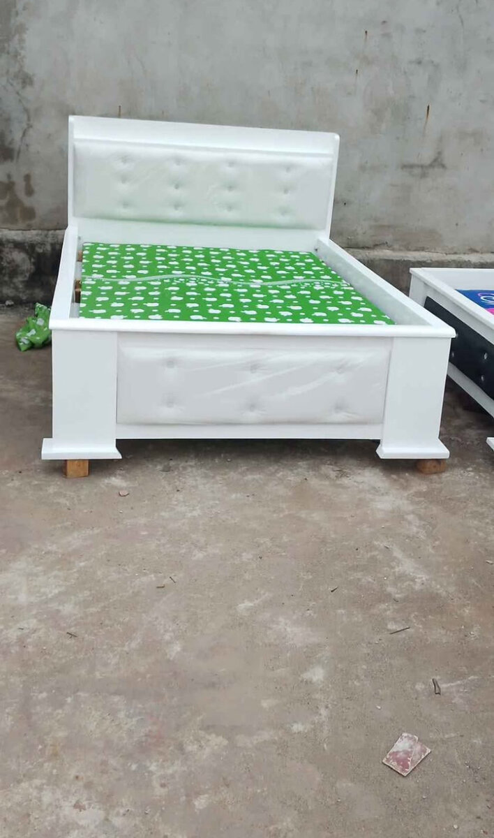 Lit Design Moderne en Cuir