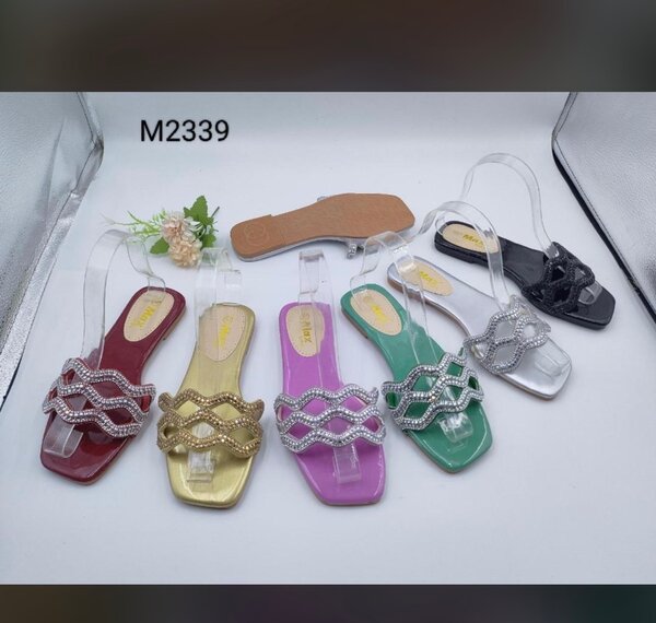 Ladies elegant flats