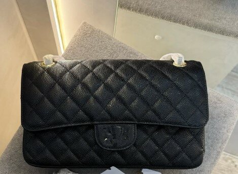 Шикарная чёрная сумочка