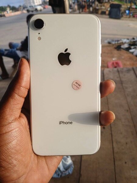 iPhone XR Blanc comme neuf