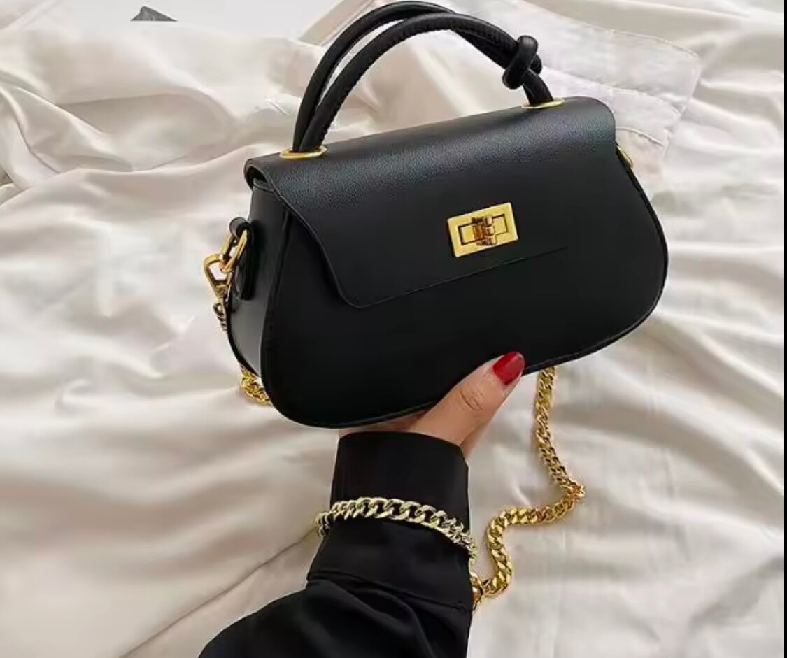 Sac à main élégant couleur vive