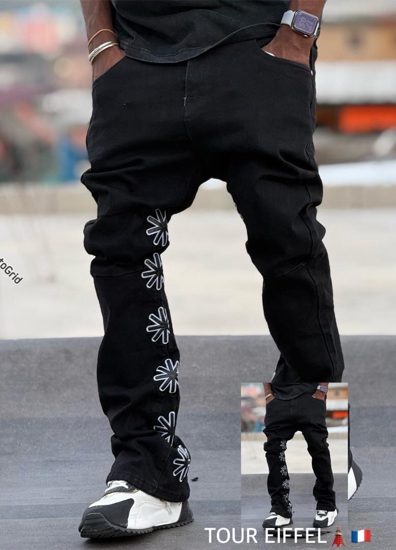 Pantalon noir à motifs