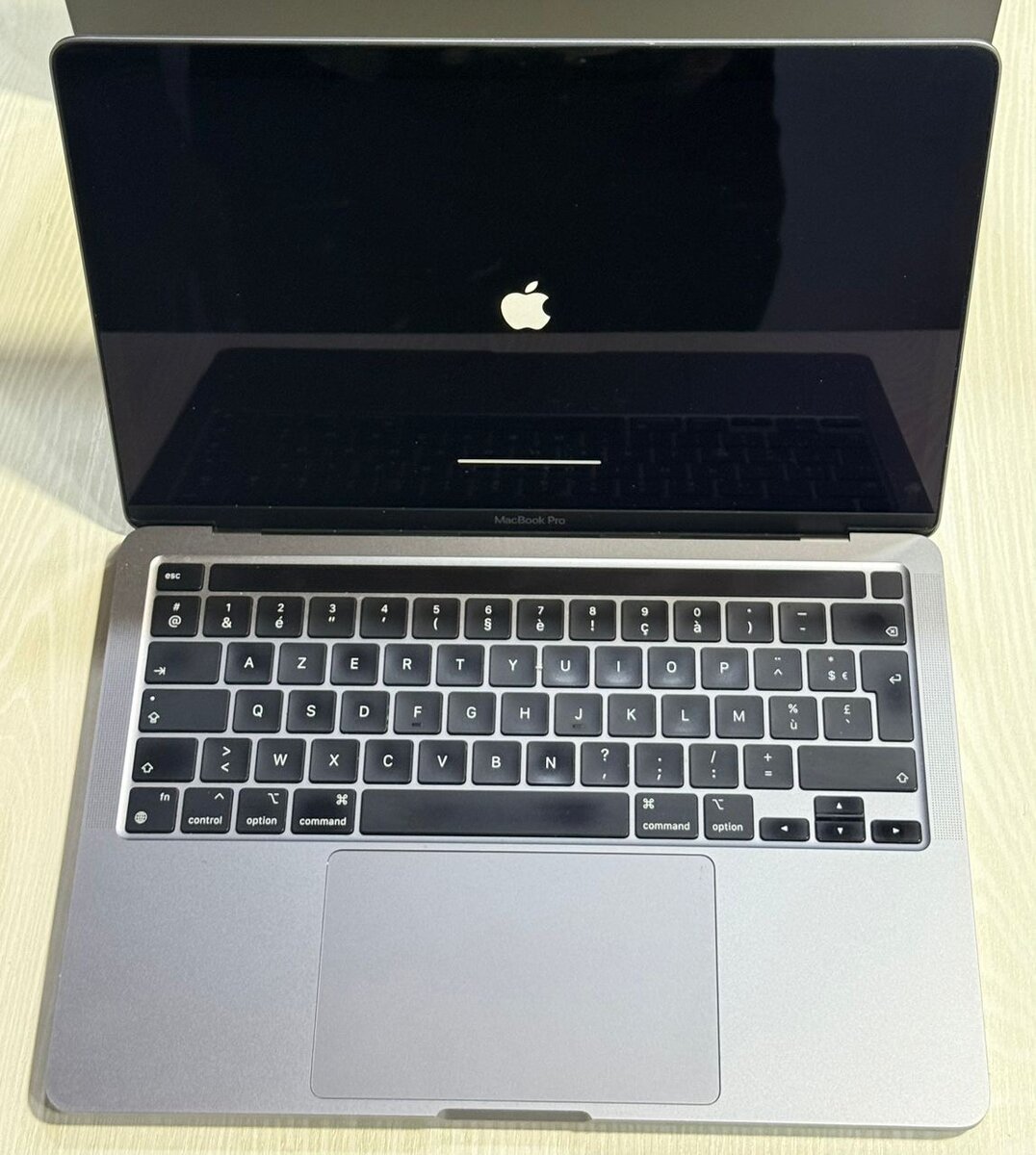 macbook pro m1 2020/1tera