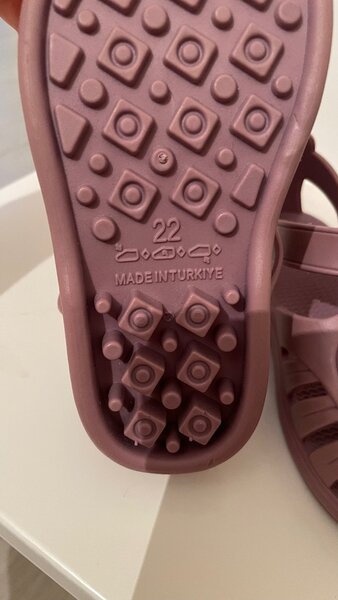 Лиловый Пляжные сандалии