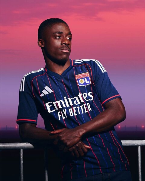 Maillot Olympique Lyonnais2025