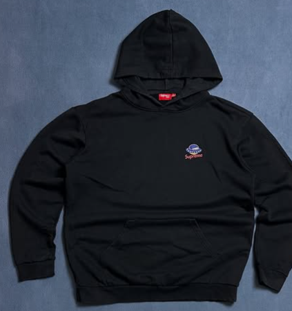 Supreme hoodies size : XL