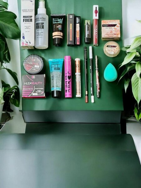 Eid special 14 in 1 makeup deal