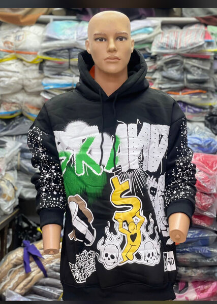 Sweat à capuche graffiti